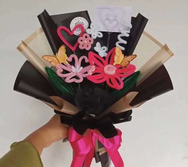 Midi Black Charm Flowers