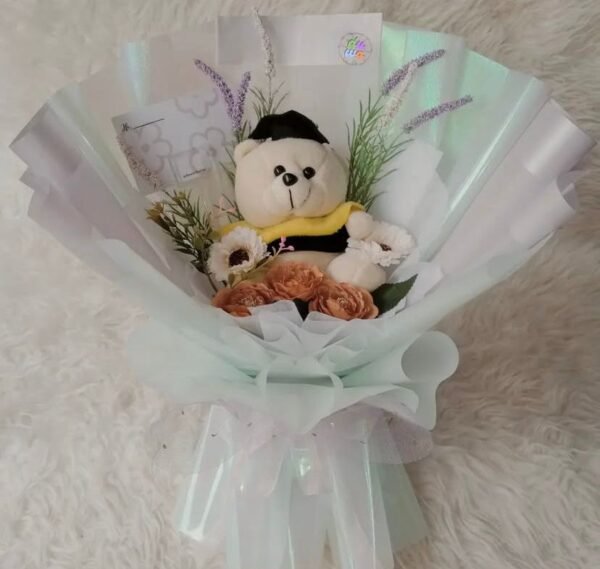 Sweet Grad Bear